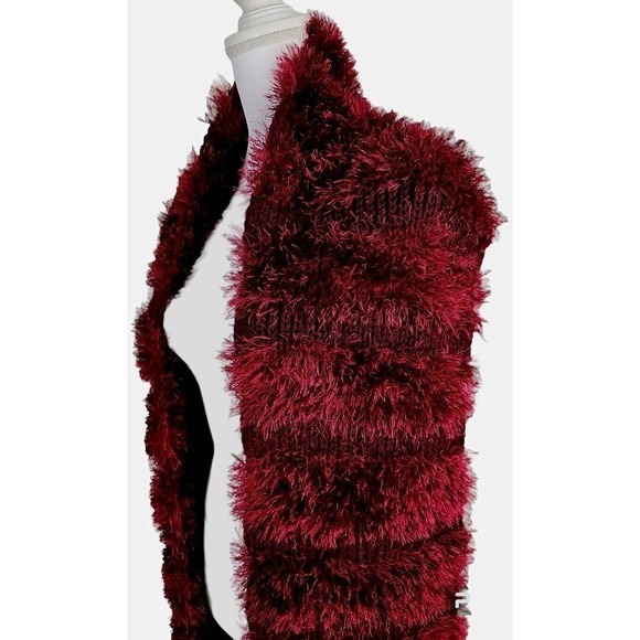 Handmade Burgundy Red Knit Shaggy/Fluffy Scarf Ling Made to Order. - Picture 4 of 12